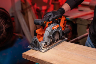 Žaga krožna Fuse VLN 1620 Villager 