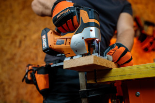 Žaga vbodna Fuse VLN 1120 Villager 