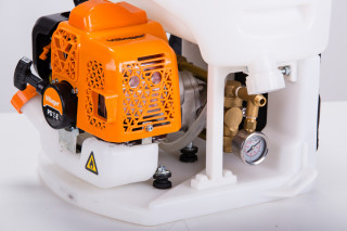 Škropilnica bencinska PS 15E Villager 