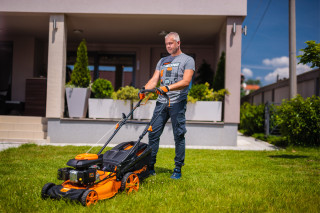 Kosilnica bencinska Atlas 5111T Villager 