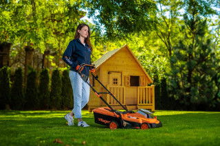 Kosilnica akumulatorska Villy 2020E-1BCB Villager 