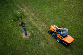 Kosilnica traktorska VT 845 Villager 