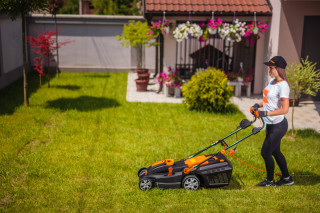 Kosilnica električna Villy 1800 P Villager 