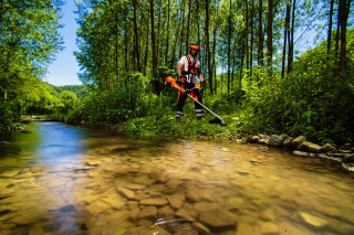 Kosa bencinska BC 2700 XCE Villager 