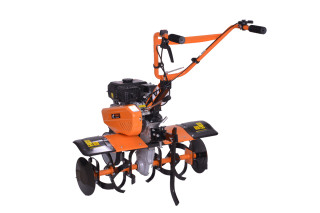 Prekopalnik VTB 852 Villager 