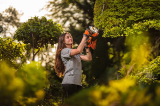 Škarje akum. za živo mejo VHT 4420 Fuse Villager 