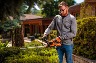 Škarje akum. za živo mejo VHT 4420 Fuse Villager 