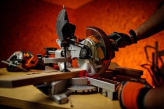 Žaga potezna kotna Fuse VMS 18520 Villager 