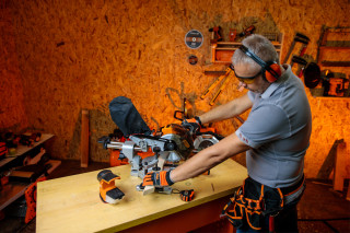 Žaga potezna kotna Fuse VMS 18520 Villager 