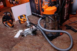 Sesalec VVC 40 DWS Villager 