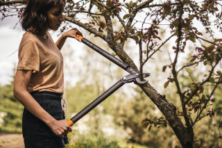 Škarje za veje byp.l l78 Powergear 1000584 Fiskars 