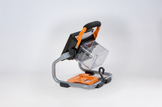 Svetilka-reflektor FUSE VLN 9320 Villager 