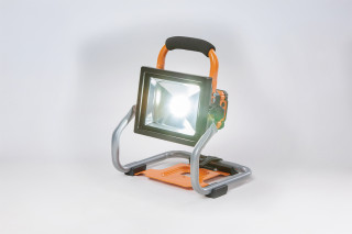 Svetilka-reflektor FUSE VLN 9320 Villager 