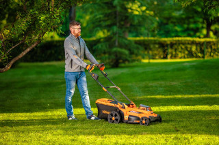 Kosilnica akum.villy 4340E-2BCB FUSE18V+18V 