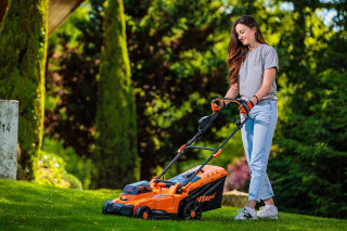 Kosilnica akum.villy 3740E-2BCB FUSE18V+18V 