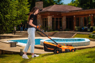 Kosilnica akum.villy 3740E-2BCB FUSE18V+18V 