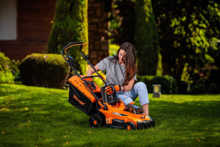 Kosilnica akum.villy 3740E-2BCB FUSE18V+18V 