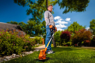 Kosa akumulatroska z nitko BC 2940 Fuse Villager 