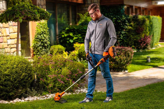 Kosa akumulatroska z nitko BC 2940 Fuse Villager 