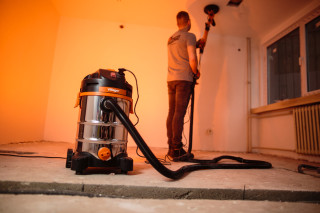 Sesalec VVC 30 DWS Villager 