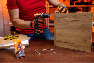 Vrtalnik-vijačnik udarni aku. VLN 3112-1BCB Villager 