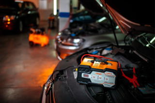 Polnilnik-starter 6V/12V VCSB 12S Villager 