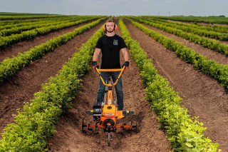 Prekopalnik VTB 8422 P s Plugom za O. Villager 