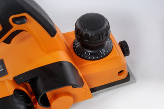 Oblič Akumulatorski VLN 0520 Fuse Villager 