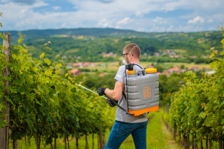 Škropilnica Ročna Hortus 16L Villager 