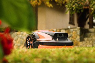 Kosilnica Robotska Quix Oculus Villager 