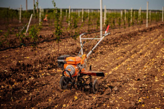 Prekopalnik VTB 8421 Prime Villager 