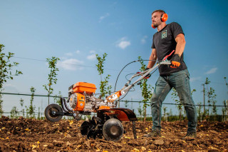 Prekopalnik VTB 8421 Prime Villager 