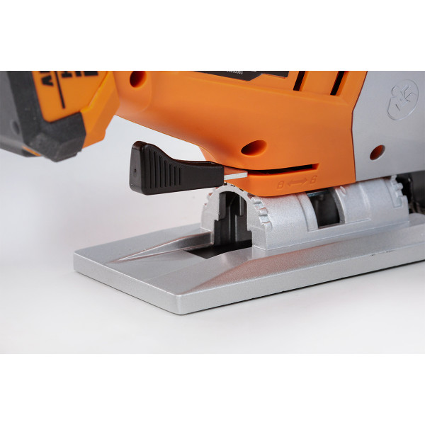 Žaga vbodna Fuse VLN 1120 Villager 