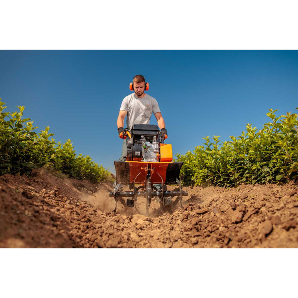 Prekopalnik VTB 8511 V Villager 