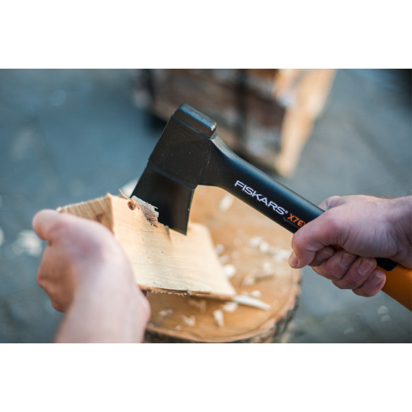 Sekira hišna X7 XS 1015618 Fiskars 