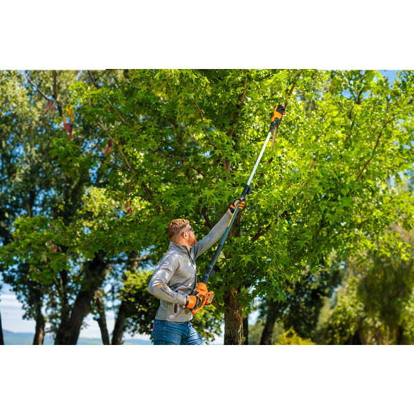 Žaga akumulatorska verižna teleskopska VCPS 0820 Fuse Villager 