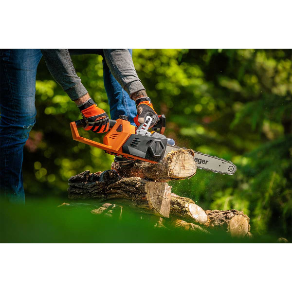 Žaga akumulatorska verižna VBT 1440 Fuse Villager 