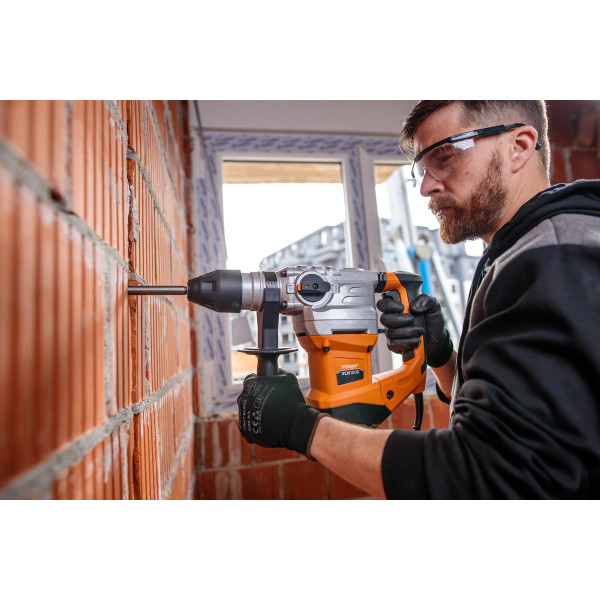 Vrtalnik-kladivo VLN 1506 Villager 