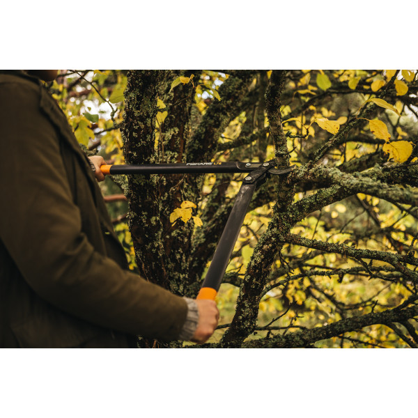 Škarje za veje byp.l l78 Powergear 1000584 Fiskars 