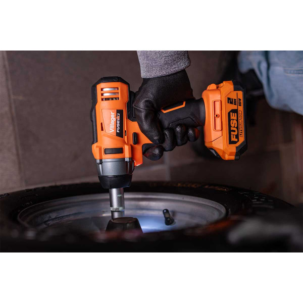 Vrtalnik-vijačnik FUSE VLN 3320 Villager 