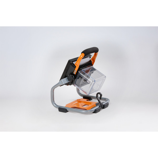 Svetilka-reflektor FUSE VLN 9320 Villager 