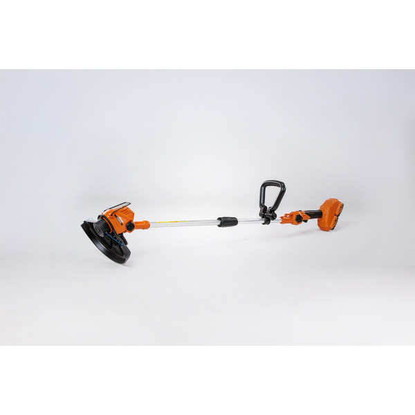 Kosa akumulatroska z nitko BC 2940 Fuse Villager 