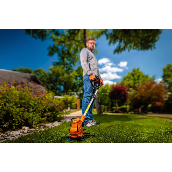 Kosa akumulatroska z nitko BC 2940 Fuse Villager 