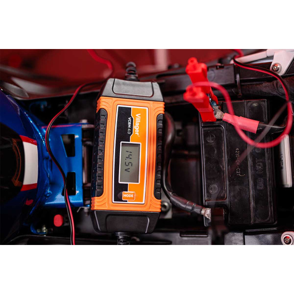 Polnilnik akum. VCBM 4.0 z mikrop. Villager 