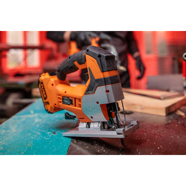 Žaga vbodna Fuse VLP 1320 Villager 