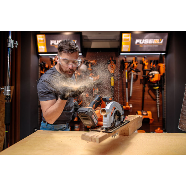 Žaga krožna Fuse VLP 1820 Villager 
