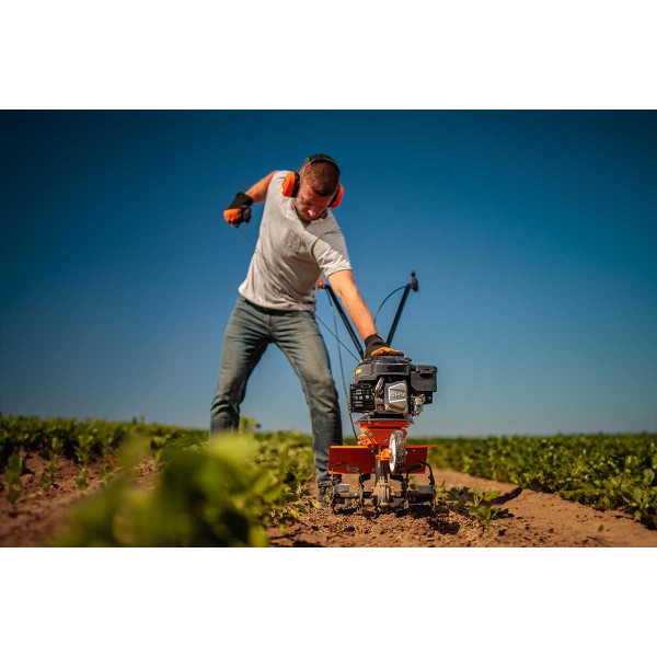 Prekopalnik VTB 380 Villager 