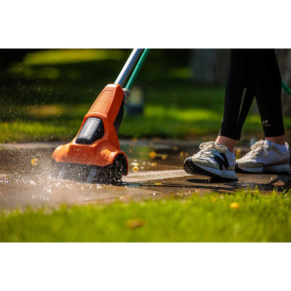 Čistilec Akumulatorski VFB 2220 Villager 