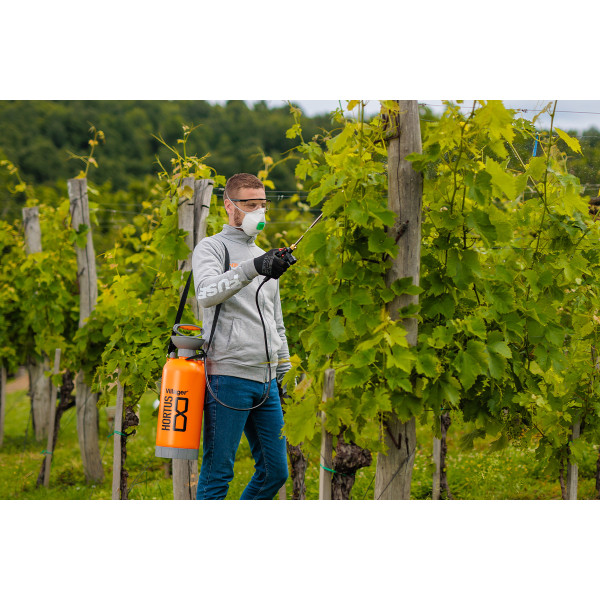 Škropilnica Ročna Hortus 8L Villager 