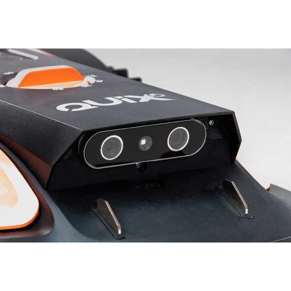 Kosilnica Robotska Quix Oculus Villager 